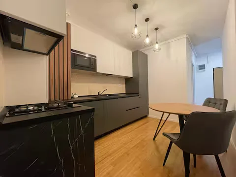 Studio 14B