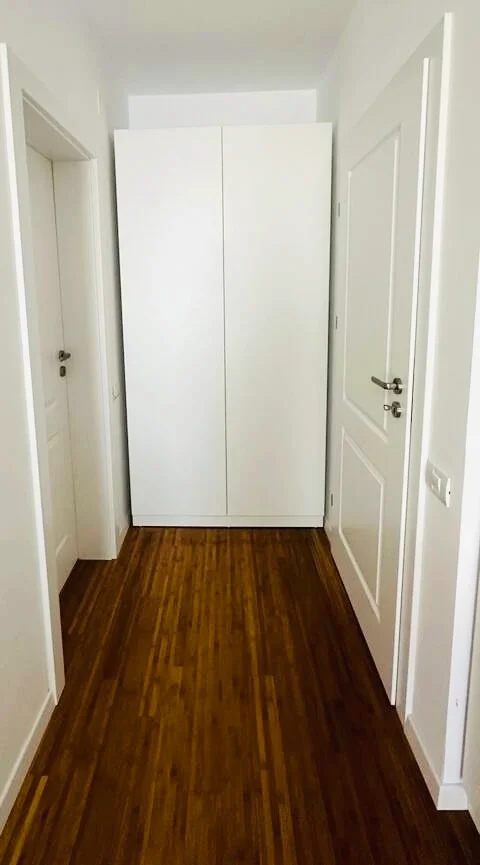 Apartament 28