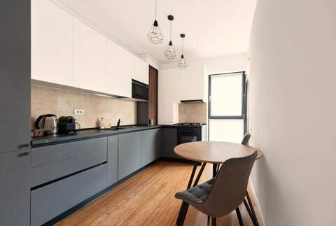 Apartament 28