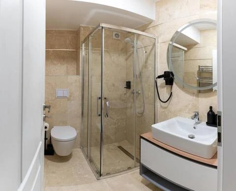 Apartament 28